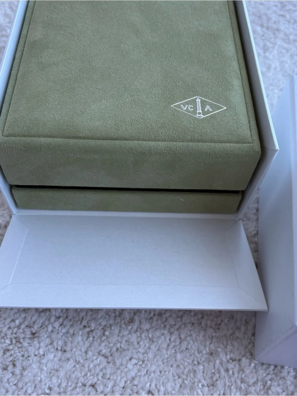 Van Cleef & Arpels Jewelry Box and outer white gift box